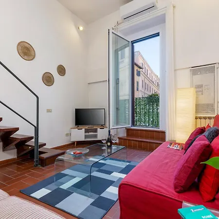 As Feel - Designer Two-level In The Heart Of Trastevere