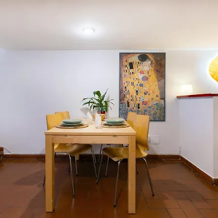 Apartment As Feel - Designer Two-level In The Heart Of Trastevere